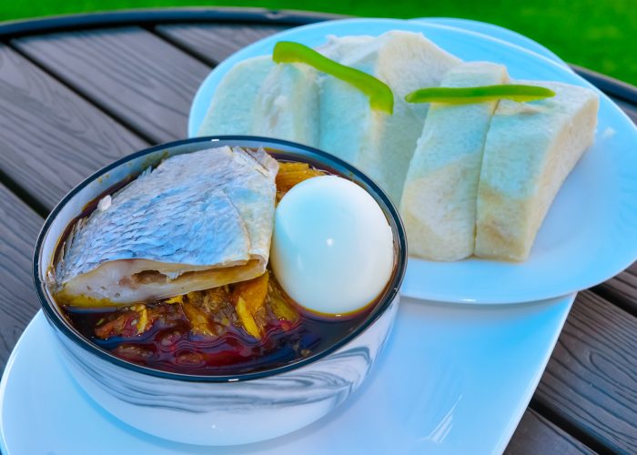 BOILED YAM & GARDEN EGGS STEW